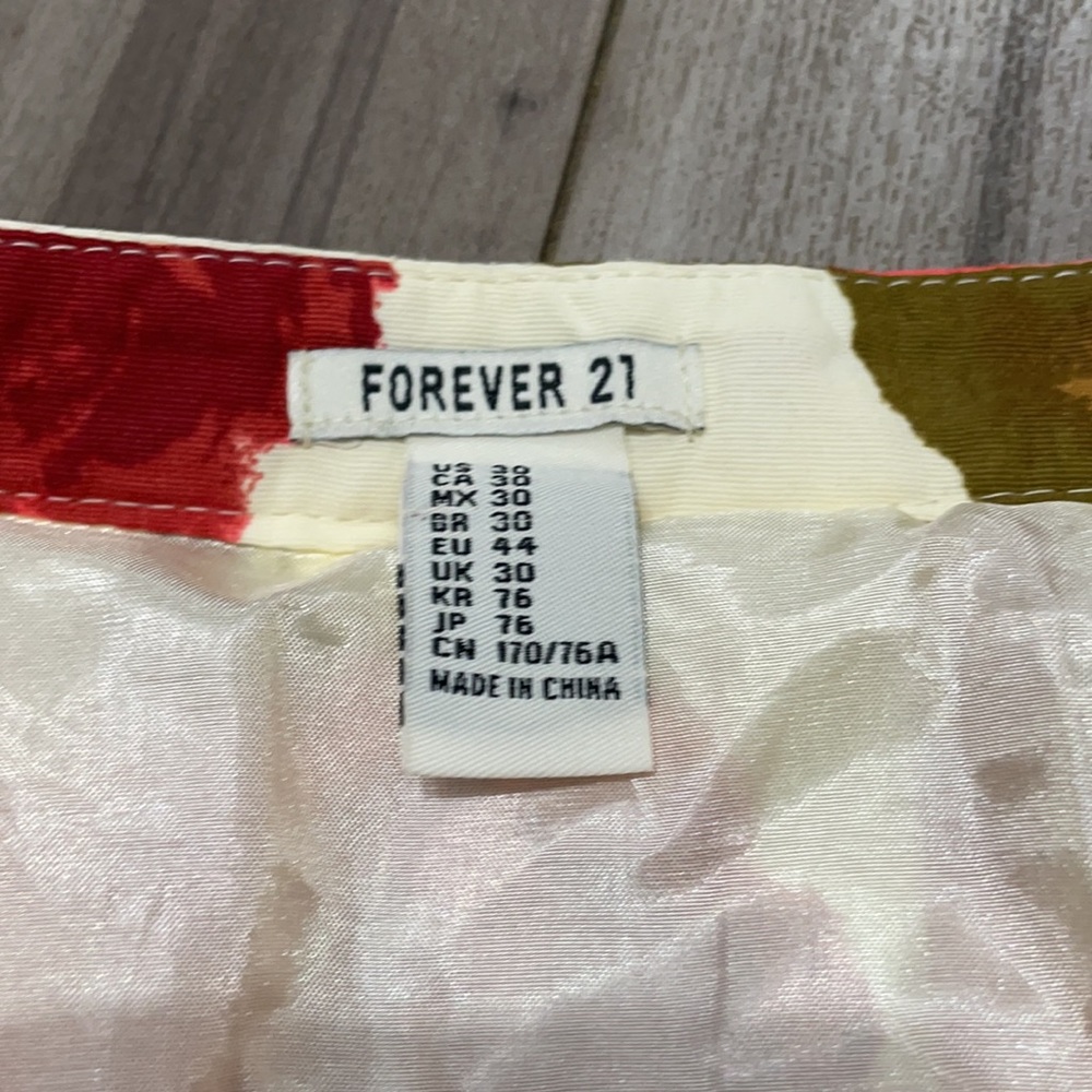 Forever 21 Floral Mini Skirt sz. L - Picture 3 of 3
